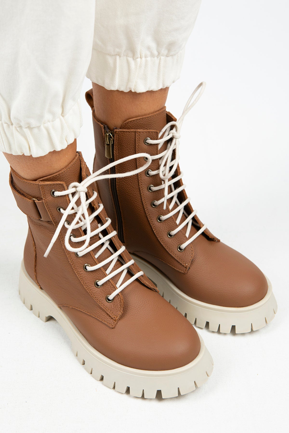 Manijero Adel Women's Genuine Leather Lace-Up Zippered Tan-Beige Boots