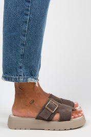 Manijero Begonia Women's Genuine Leather Single Strap Buckled Brown Sandals