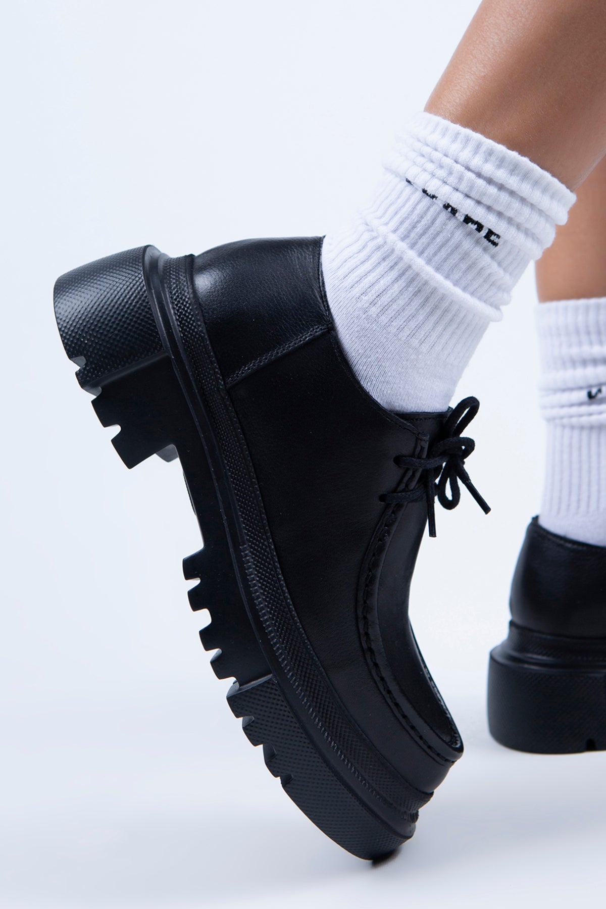 Manijero Carol Women's Genuine Leather Lace-Up Black Shoes
