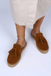 Manijero Edita Women's Genuine Leather Tan Clogs