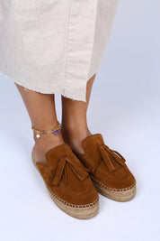 Manijero Edita Women's Genuine Leather Tan Clogs