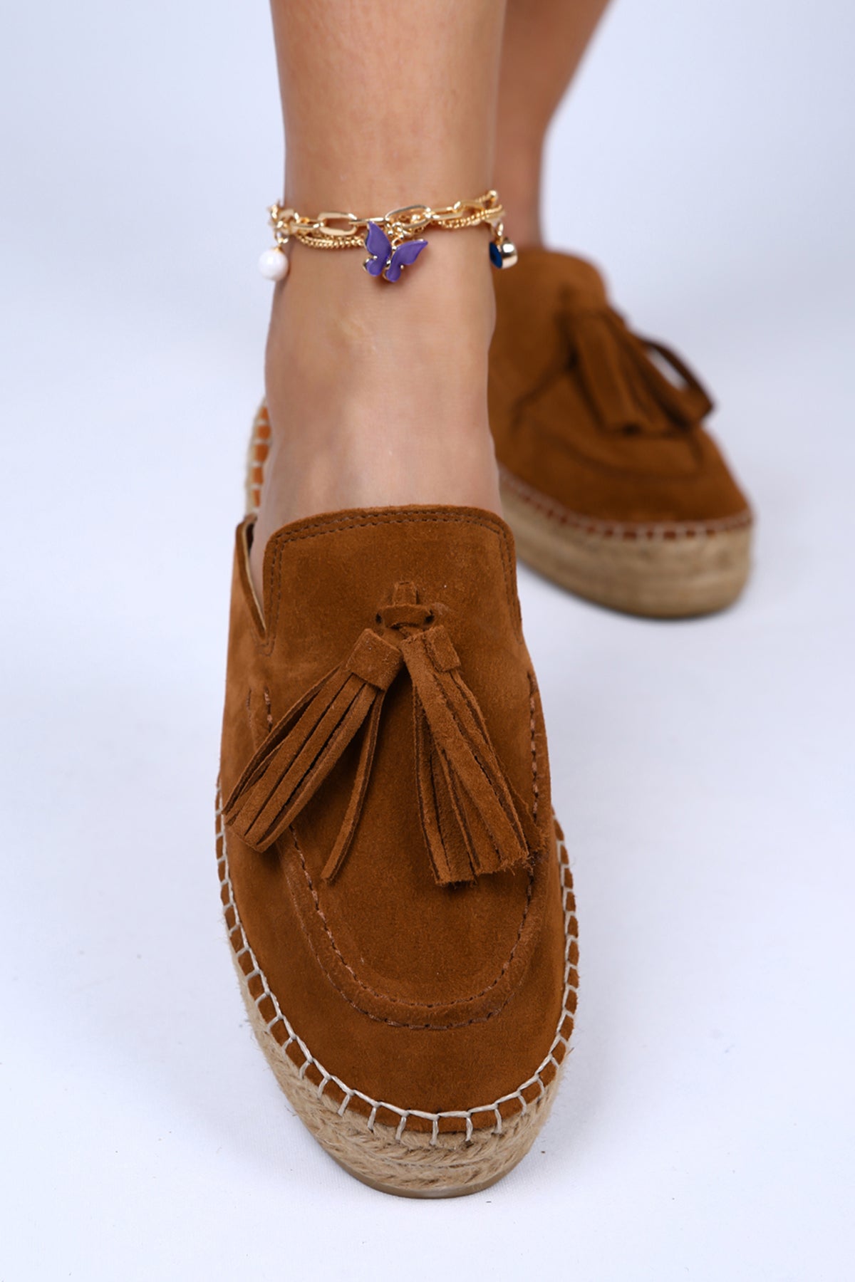 Manijero Edita Women's Genuine Leather Tan Clogs