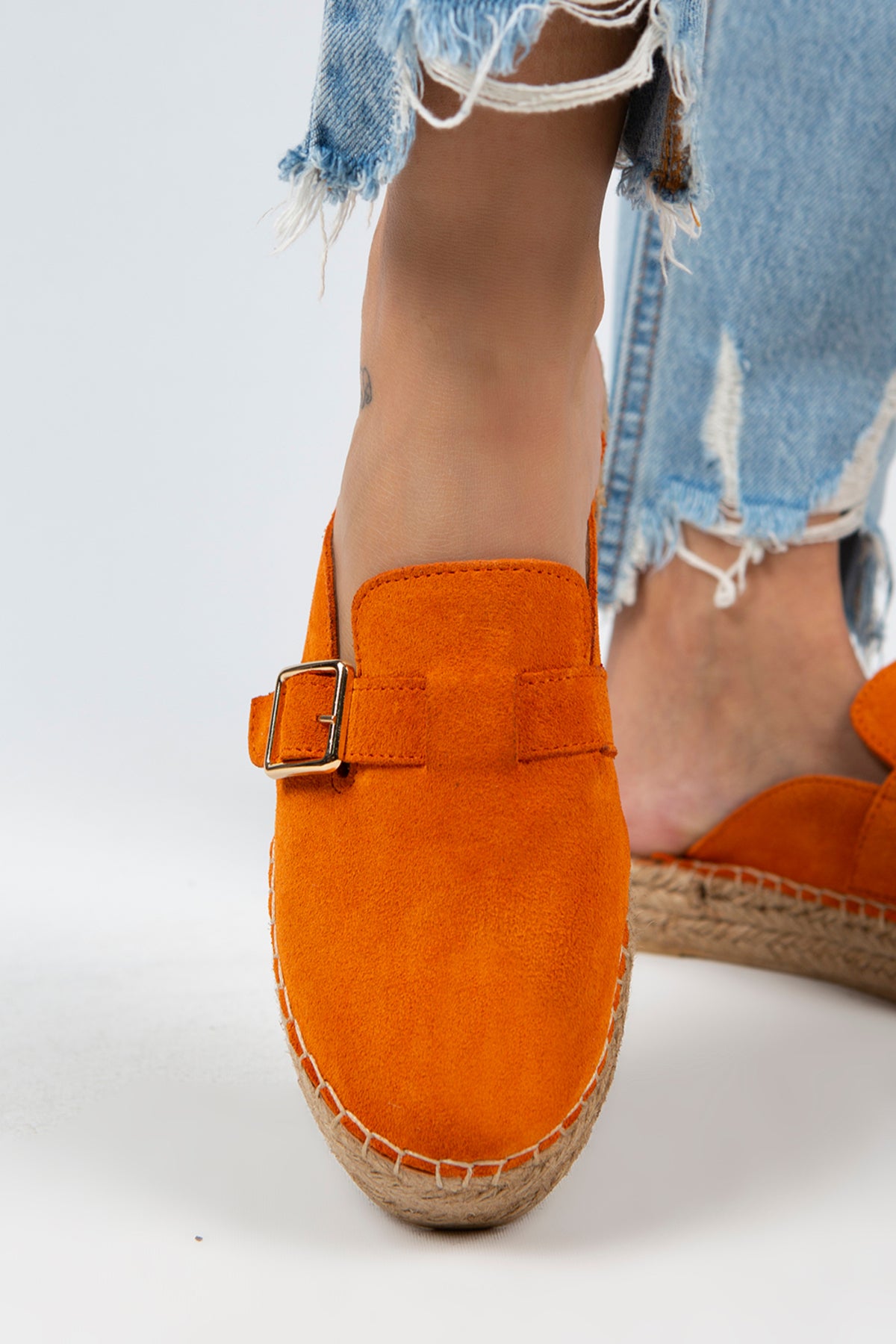 Manijero Esta Women's Genuine Leather Buckled Strap Orange Clogs