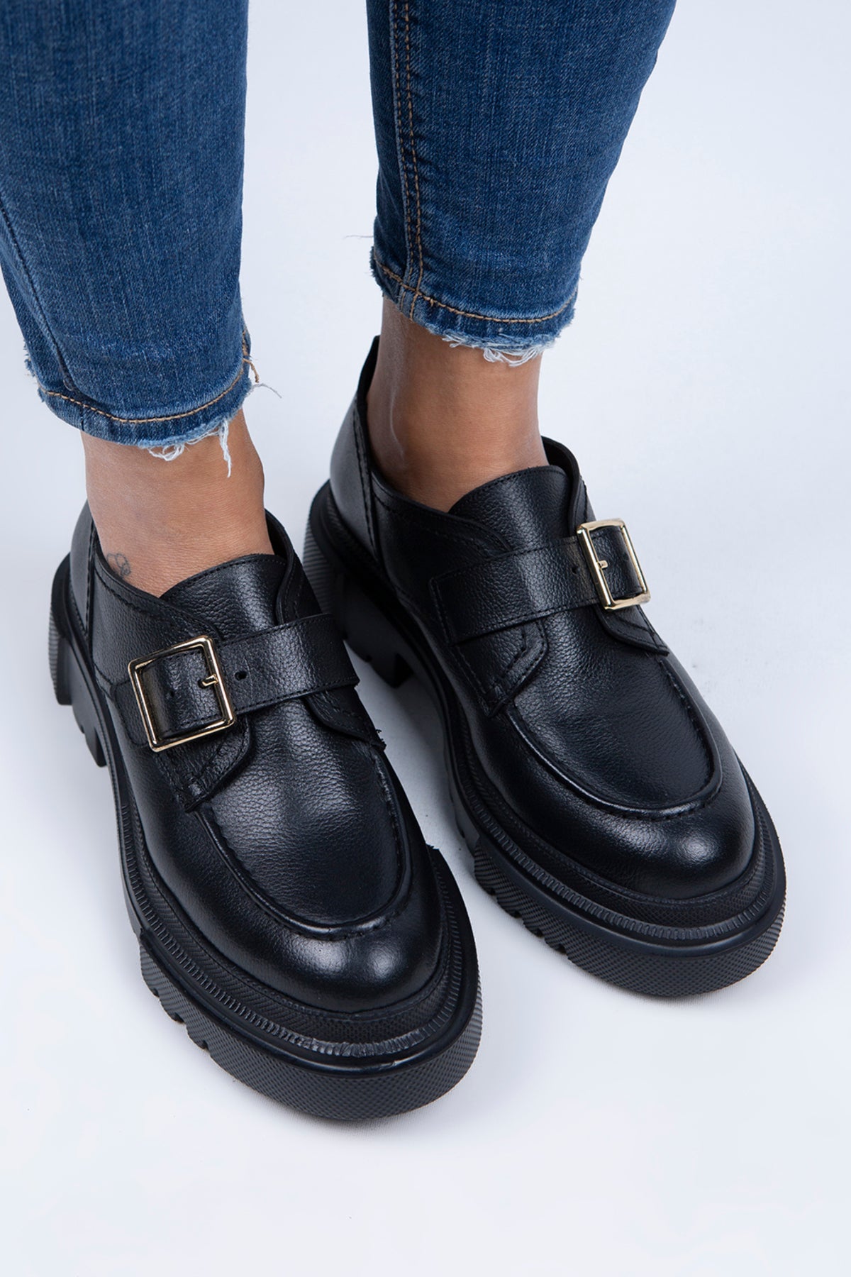 manijero-gloria-kadin-hakiki-deri-loafer-kemerli-tokali-siyah-ayakkabi-5315.jpg