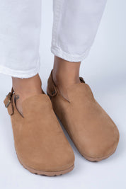 Manijero Holly Women's Genuine Leather Tan-Oxide Backstrap Clogs