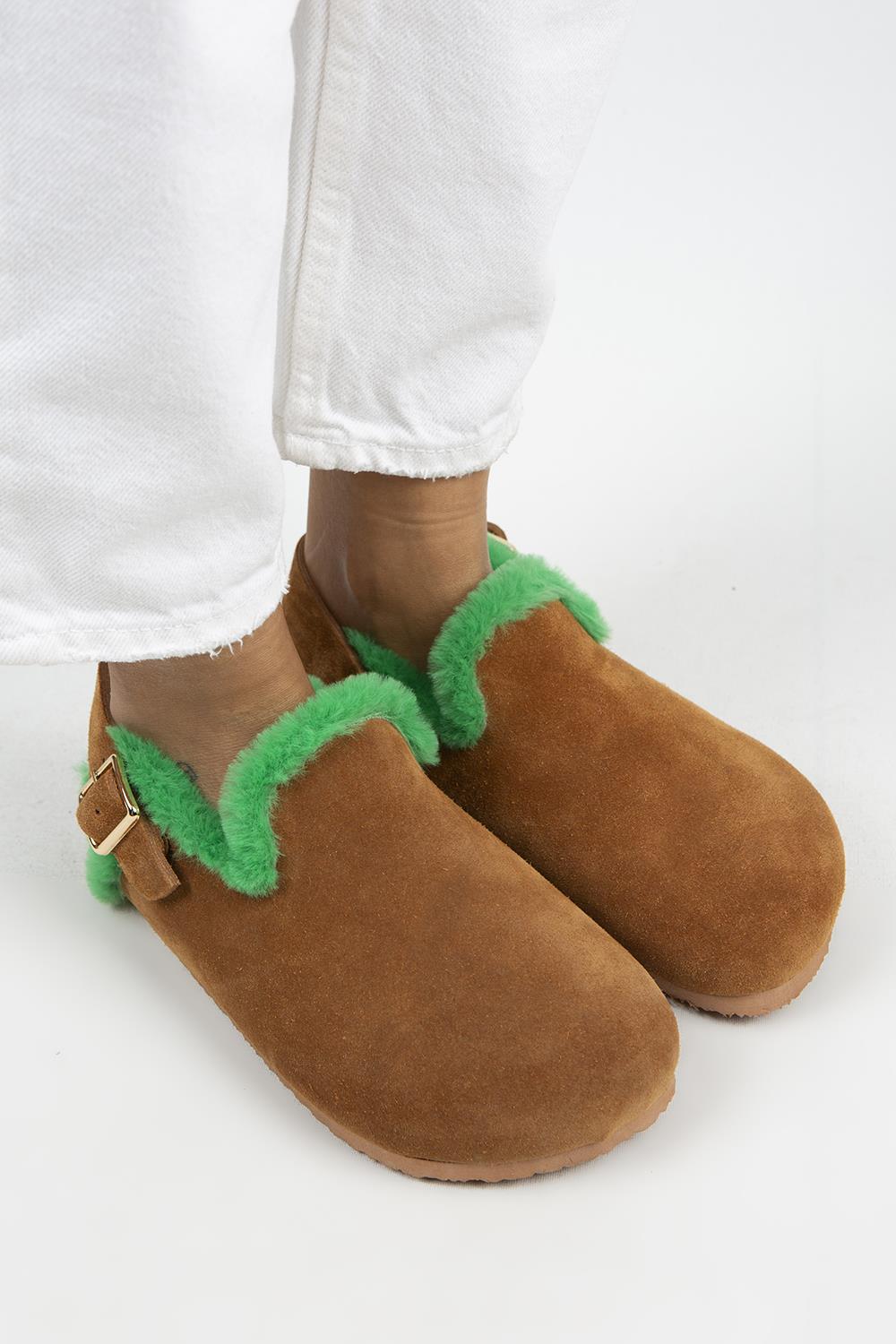 manijero-holly-kurklu-kadin-hakiki-deri-kurklu-hakiki-deri-kemerli-tokali-taba-yesil-sandalet-6826.jpg