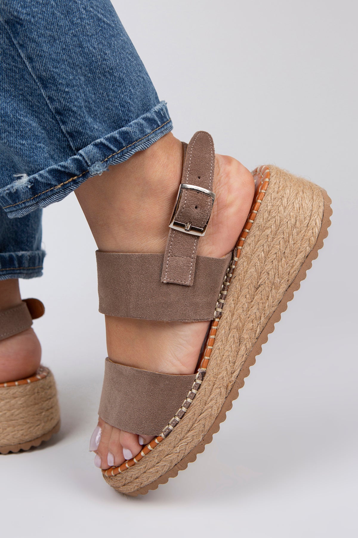 manijero-liliana-hakiki-deri-kadin-vizon-espadril-sandalet-4540.jpg